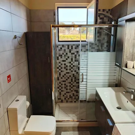 Pazinos/neveli Galangadhos