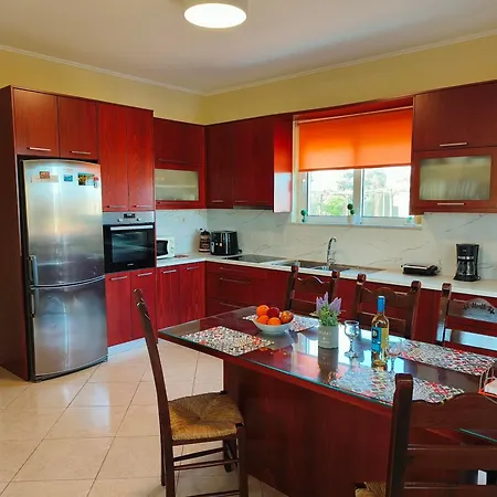 Holiday home Pazinos/neveli Galangadhos